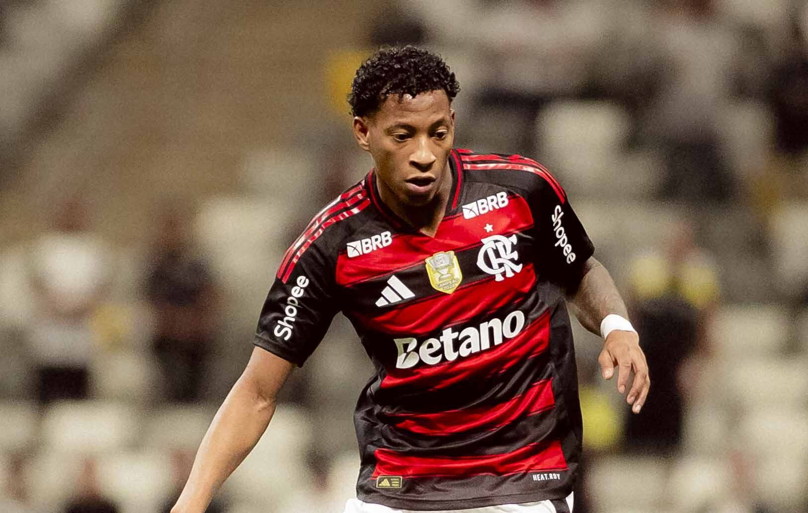 Ídolo do Flamengo, Angelim critica Plata e reprova atitude do atacante: "Perdeu moral"