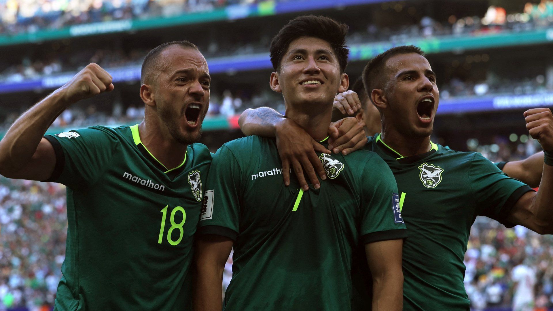 Bolívia bate o Suriname de virada e vai encarar o Iraque por uma vaga na Copa