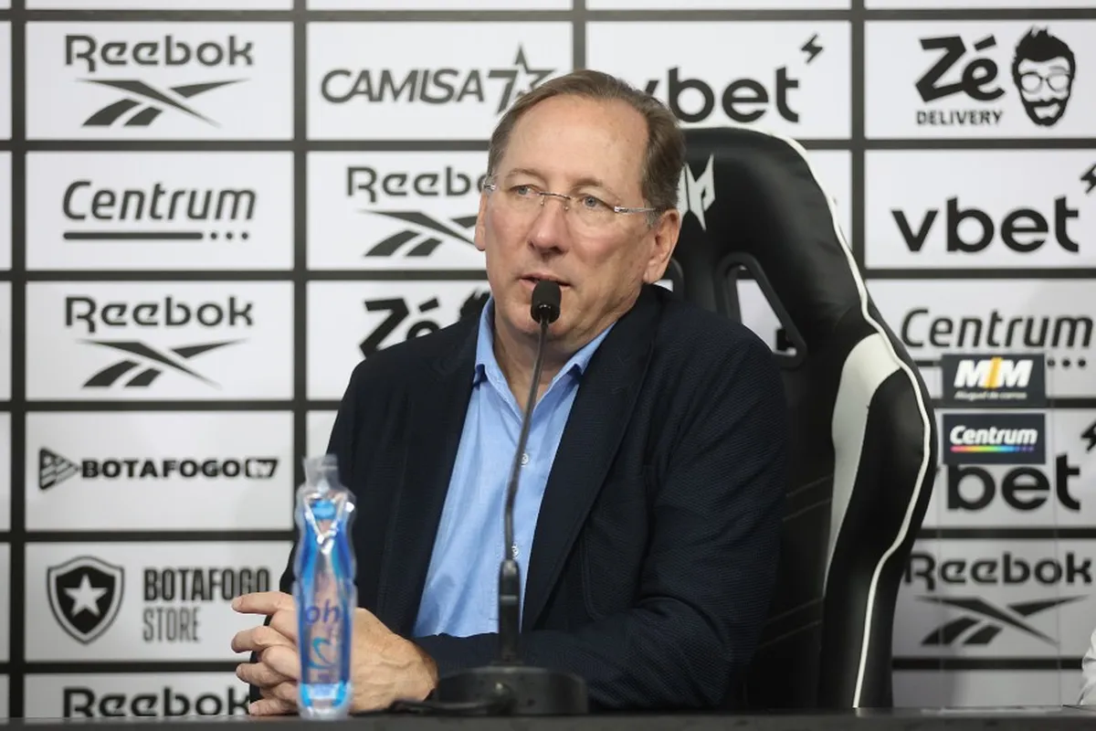 John Textor é afastado da SAF no Botafogo