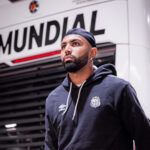 Gabigol diz que não se sente à vontade ao enfrentar o Flamengo e revela reação se for xingado