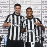 Botafogo apresenta Anthony e Caio Roque e reforça elenco para sequência da temporada