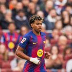 Técnico do Barcelona condena racismo e elogia postura de Yamal: "Fantástico"