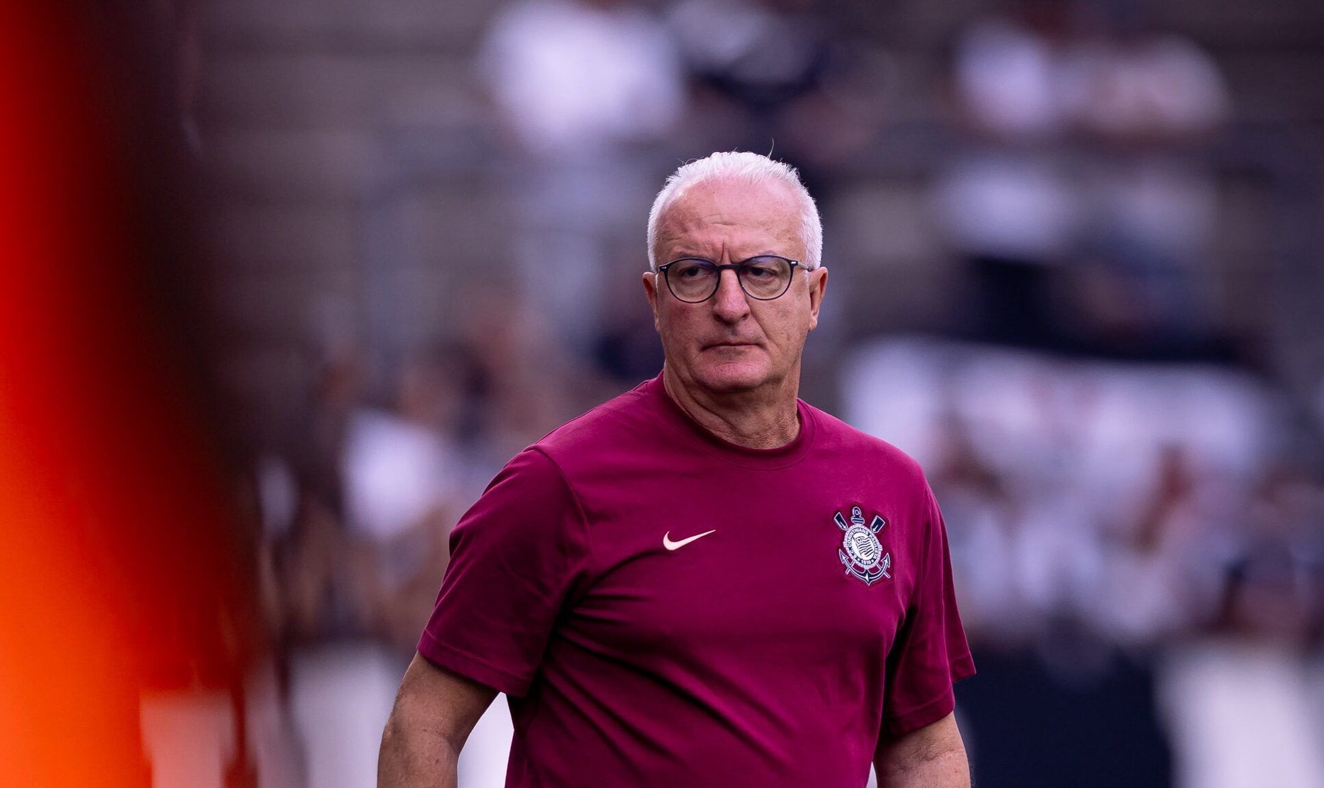 Ex-Corinthians ataca Dorival Júnior após demissão do treinador: "Saí do time por tua causa, agora vai pagar"