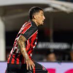São Paulo joga mal e é derrotado no Barradão, por 2 a 0, pelo Vitória