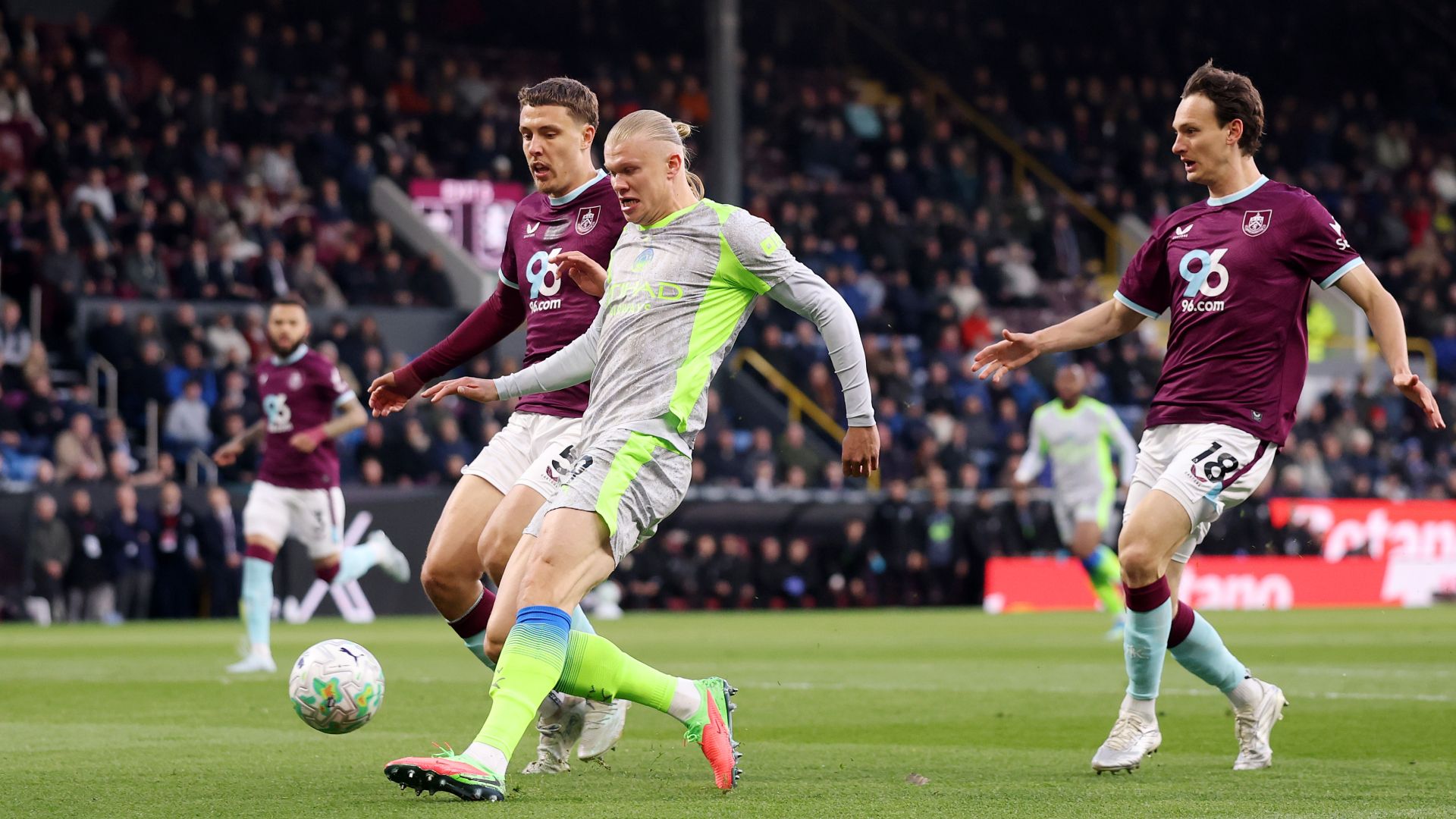 burnleyxcitypl04222006