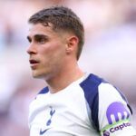 Manchester United mira destaque do Tottenham em meio à crise do rival