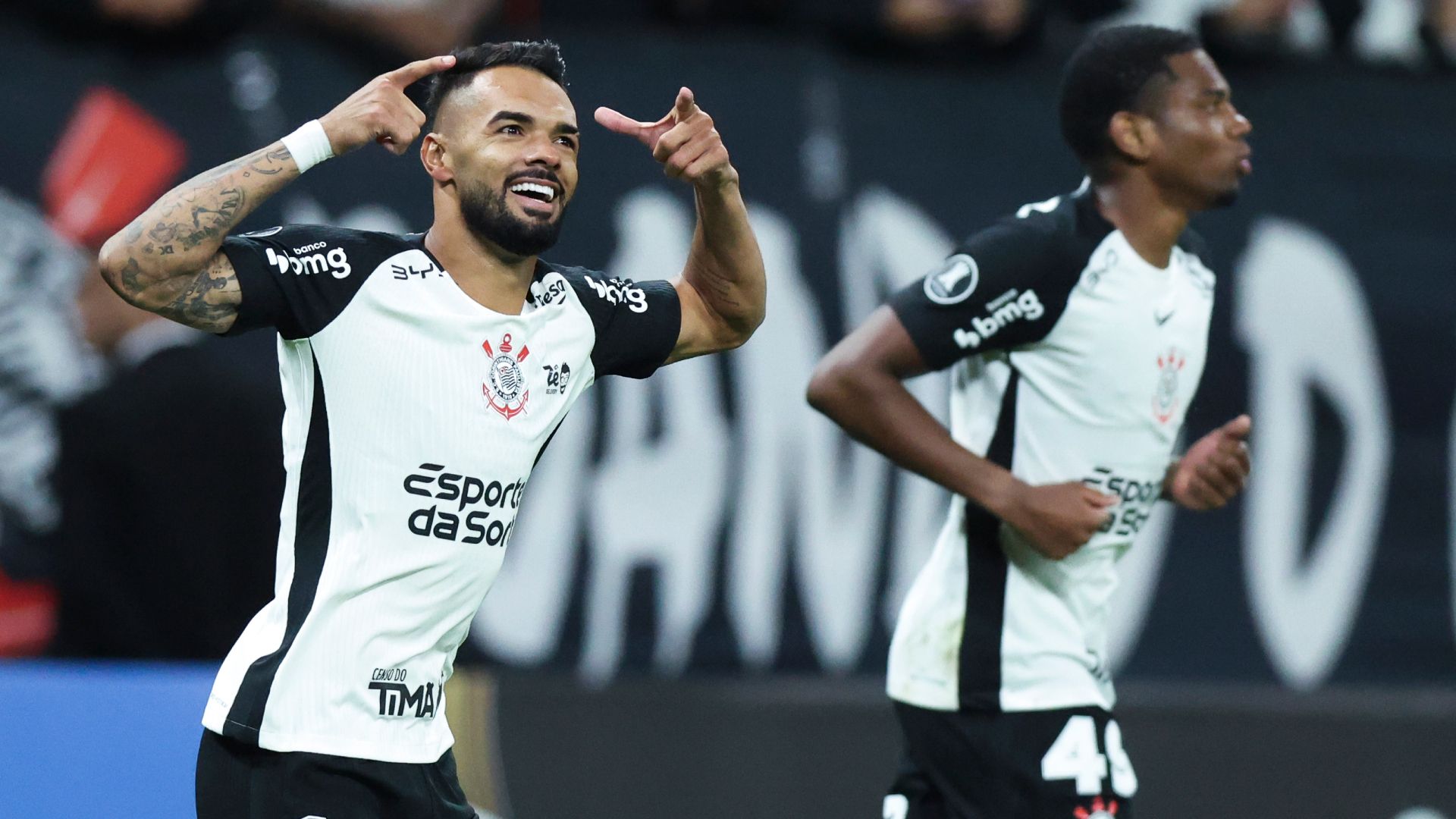 Corinthians vence o Santa Fe e lidera o Grupo E com 100% na Libertadores