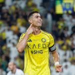 Cristiano Ronaldo marca 2 gols, chega a 967 na carreira e fica a 33 do milésimo