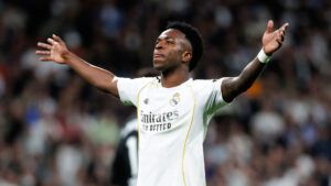 Vinicius Jr. fala sobre 'falta de conexão' com Xabi Alonso e abre o jogo sobre renovação com o Real