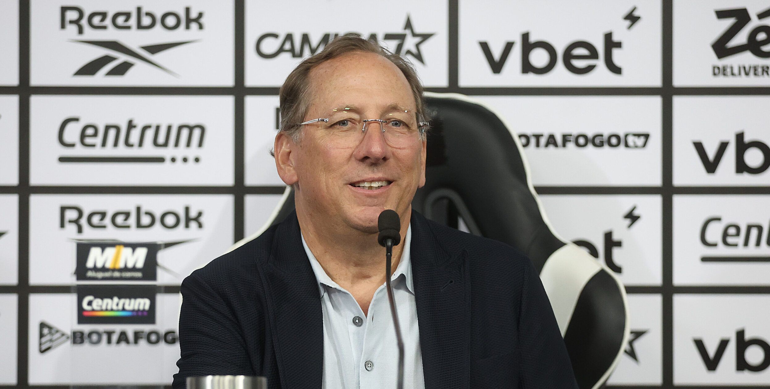 SAF do Botafogo protocola pedido de recuperação judicial e responsabiliza John Textor