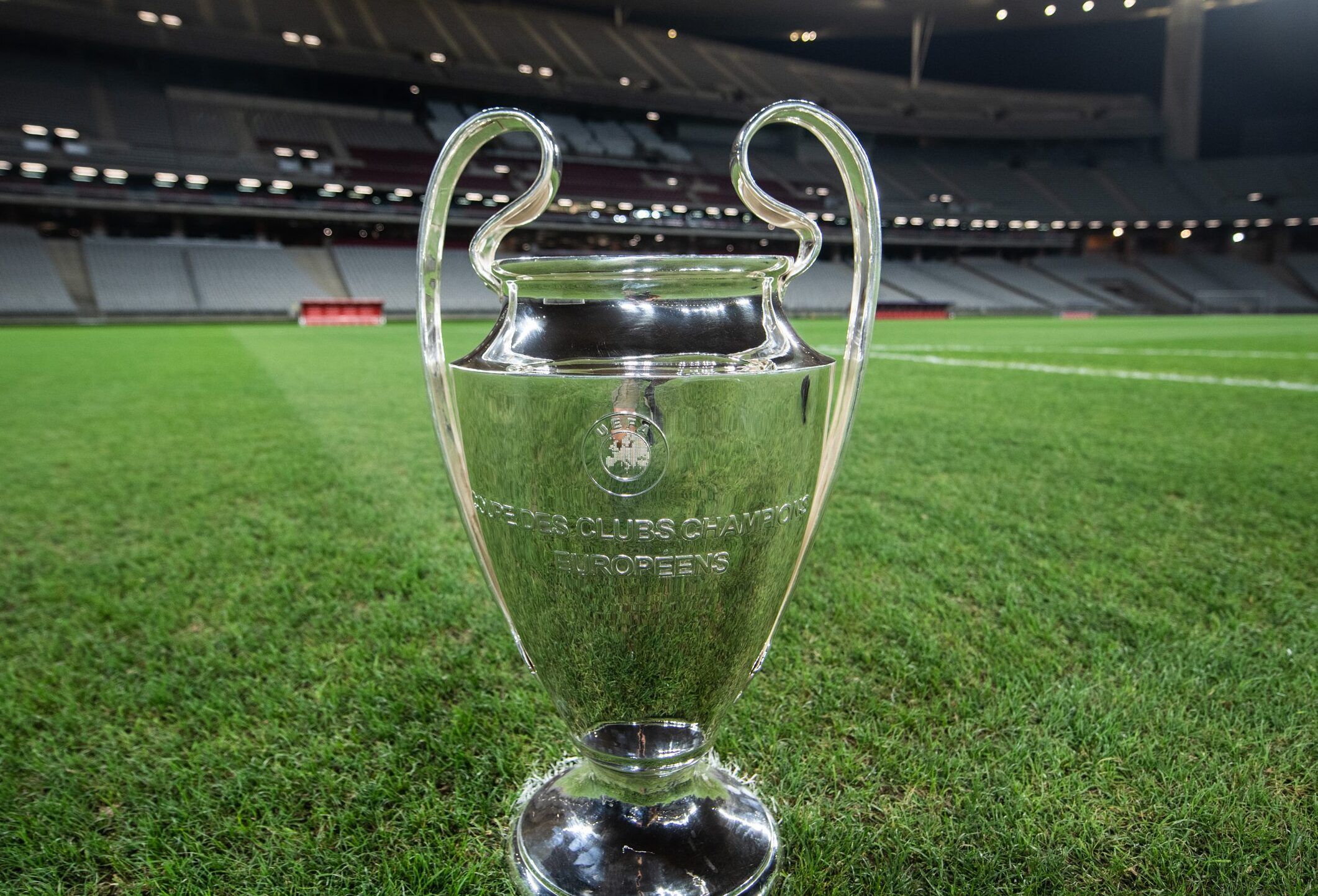 Por que a final da Champions League entre PSG x Arsenal mudou de horário?