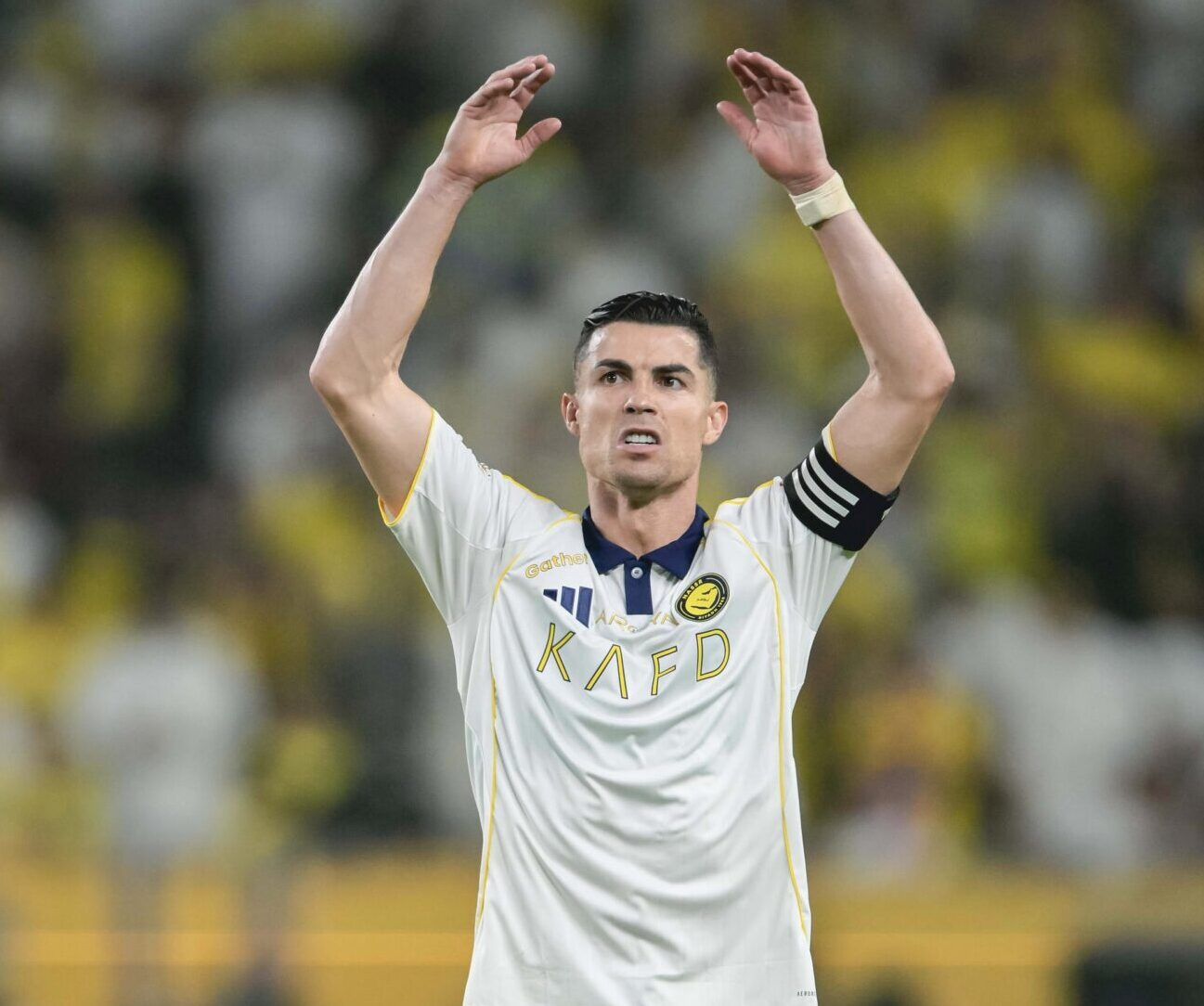 Cristiano Ronaldo faz dois, chega a 972 na carreira, e Al Nassr conquista o Campeonato Saudita