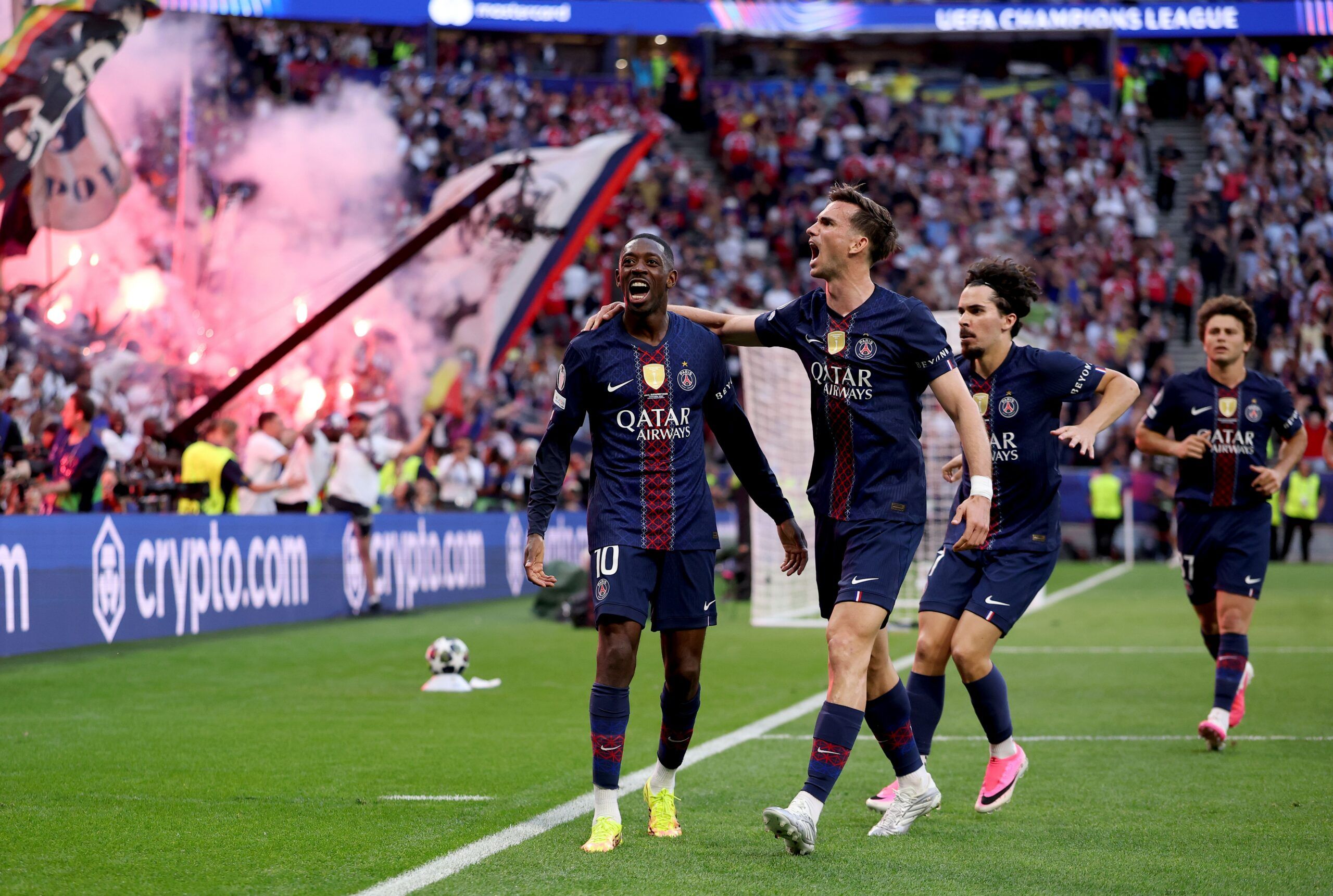 PSG vence o Arsenal nos pênaltis e é bicampeão da Champions League