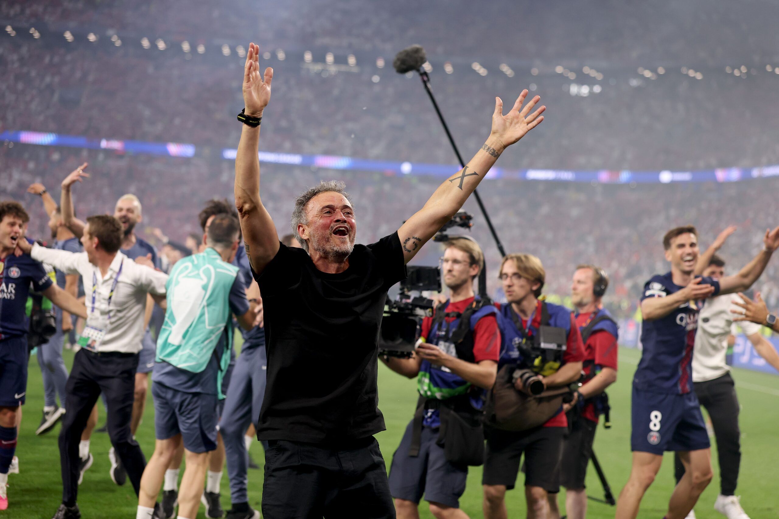 Luis Enrique entra para lista dos técnicos tricampeões da Champions League; veja
