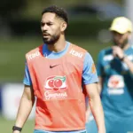 Neymar pediu a 10? Matheus Cunha minimiza número da camisa na Seleção: "Irrelevante"