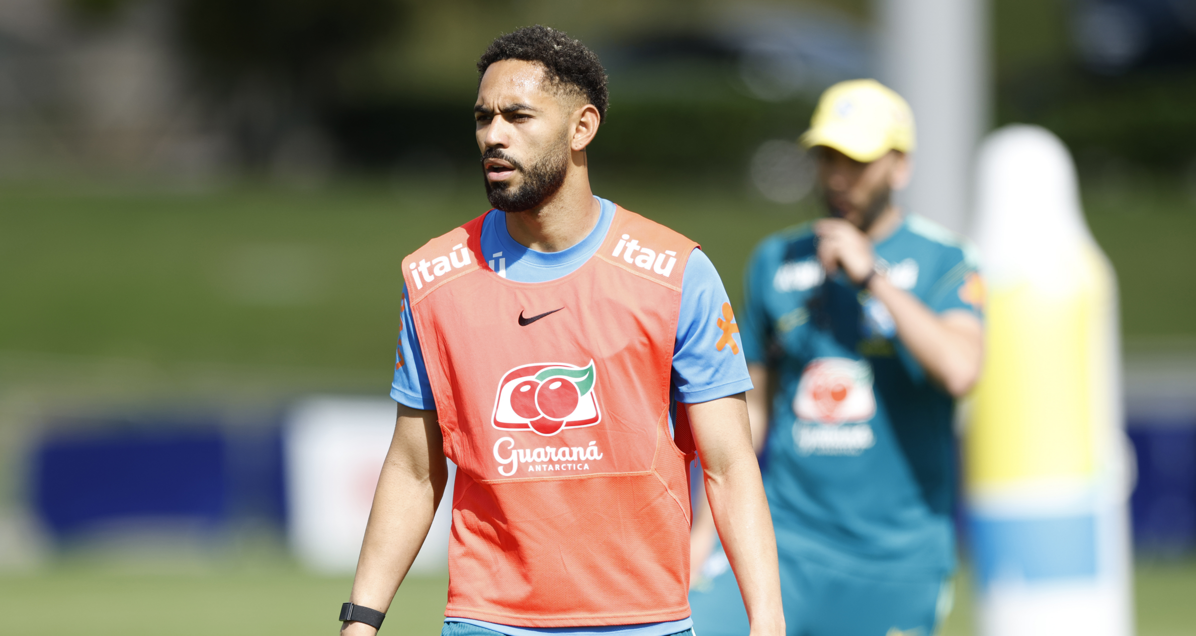 Neymar pediu a 10? Matheus Cunha minimiza número da camisa na Seleção: "Irrelevante"
