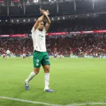 Palmeiras: Paulinho é punido pelo STJD após recurso e desfalca após Copa do Mundo
