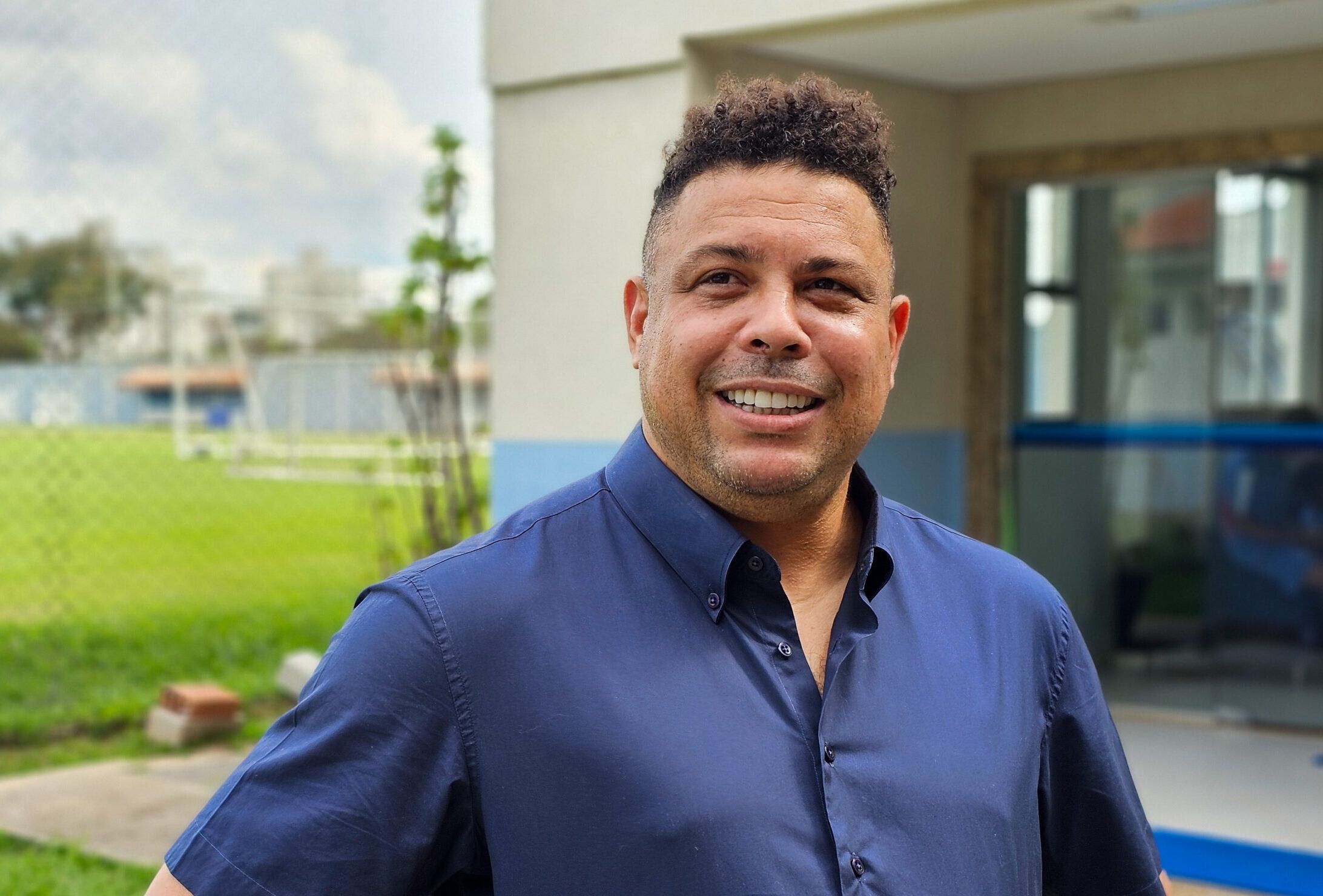 Ronaldo exalta recorde de Messi e diz que craque é 'nome perfeito' para o posto: "Merece"