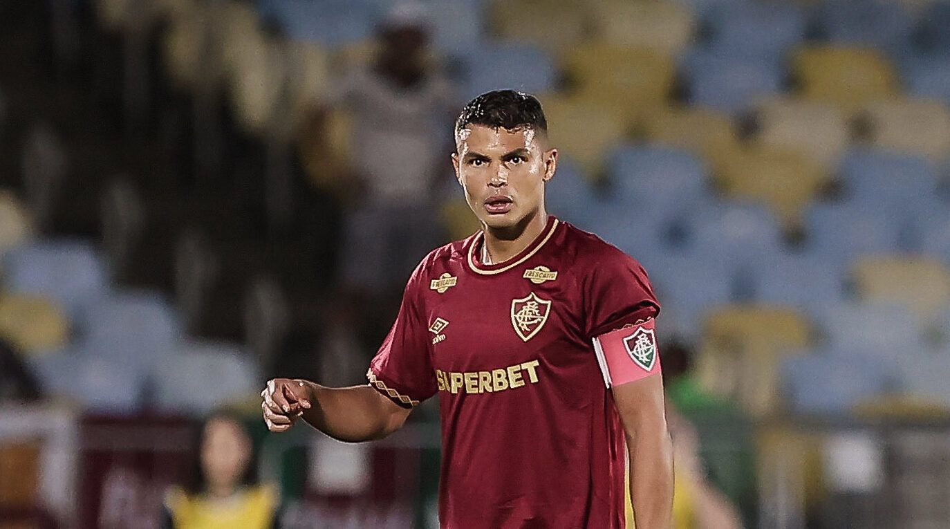 Fluminense anuncia o retorno de Thiago Silva