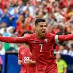 Os recordes que Cristiano Ronaldo quebrou em Copas ao marcar em Portugal 5 x 0 Uzbequistão