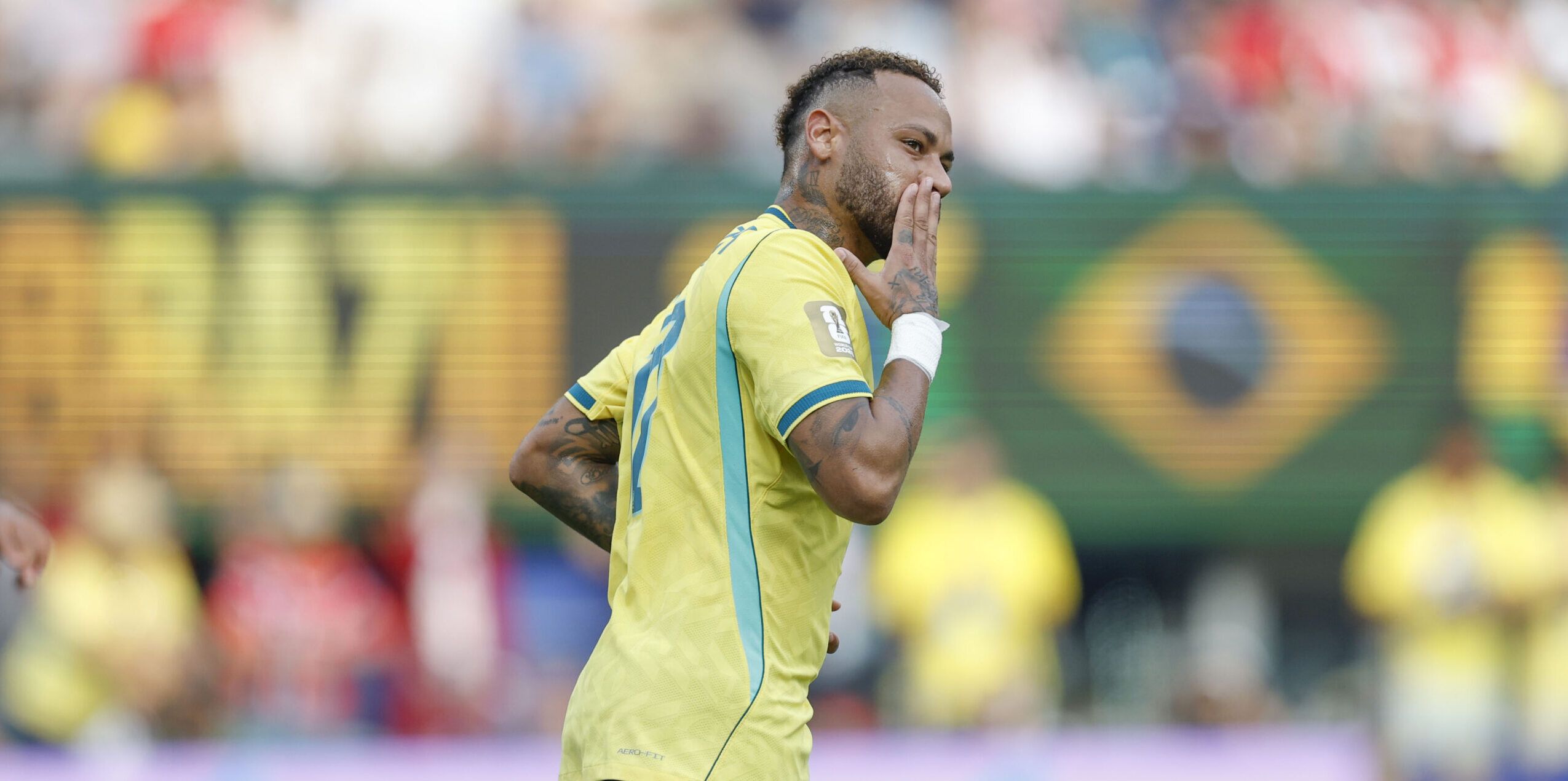 Neymar disputa torneio de pôquer nos EUA após queda do Brasil na Copa do Mundo