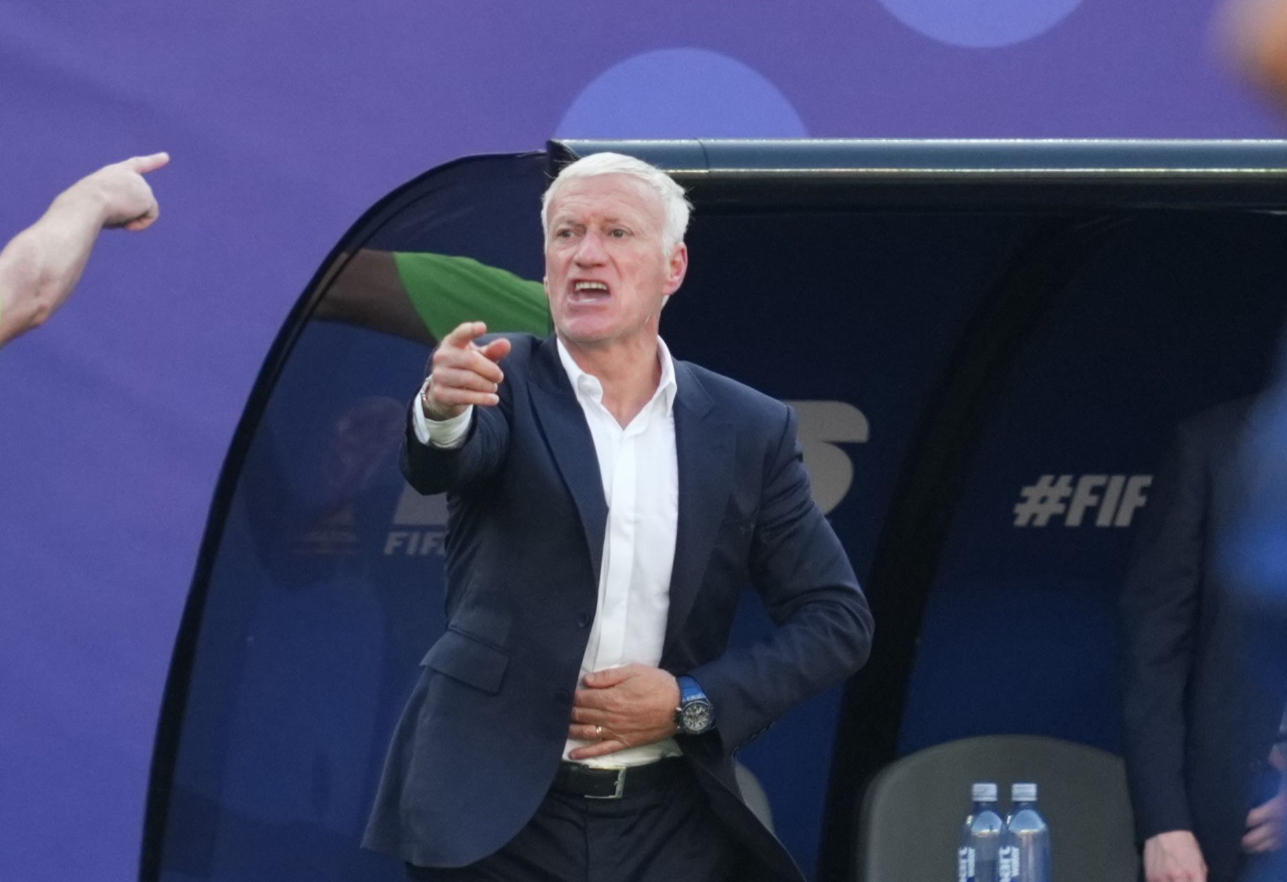 Clima entre França e Marrocos esquenta em coletiva; Deschamps rebate jornalistas antes das quartas