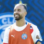 Caio Alexandre chama Barradão de 'salão de festas' do Bahia e provoca o Vitória: "Foi fácil, era para ser uns 10"