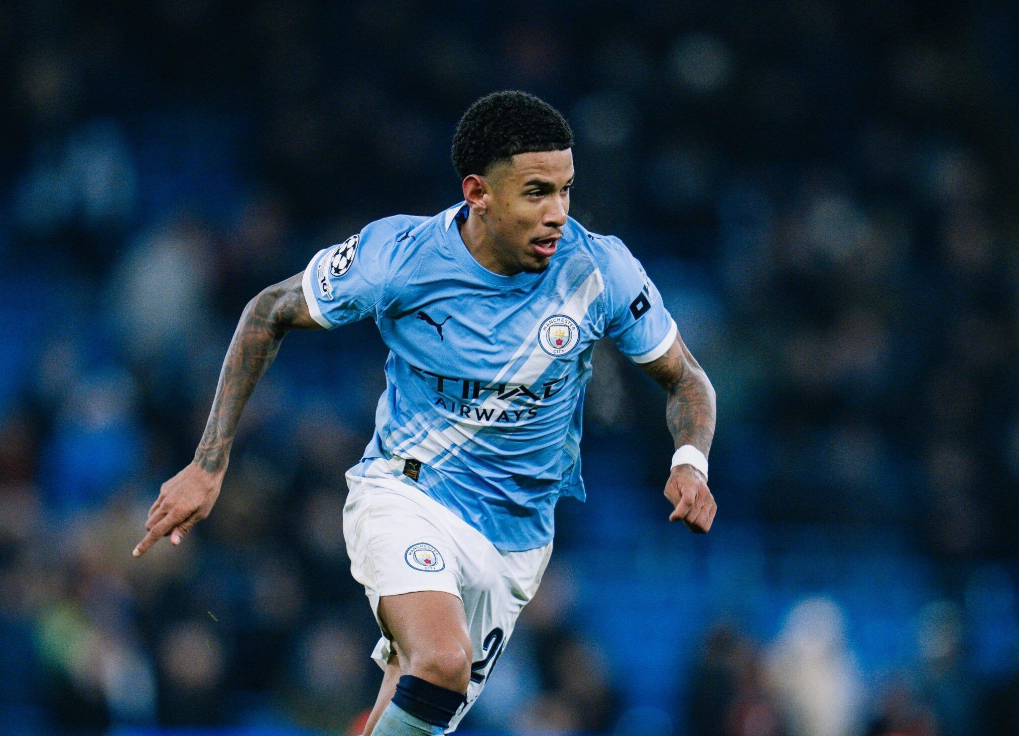 Tottenham oferece quase R$ 600 milhões por Savinho, que quer deixar o City