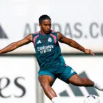Liverpool prepara oferta de R$ 410 milhões para tirar Endrick do Real Madrid, diz jornal