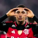 Flamengo vence o Cruzeiro, avança às quartas da Libertadores e segue sonho do penta