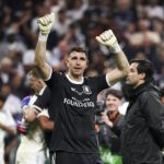 Chelsea fecha acordo por Dibú Martínez: veja valores e detalhes da transferência