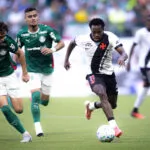 Vasco e Palmeiras avançam e farão semifinal da Copa do Brasil