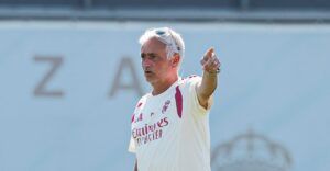 Mourinho deixa lateral de R$ 300 milhões fora da lista do Real Madrid para a Champions League