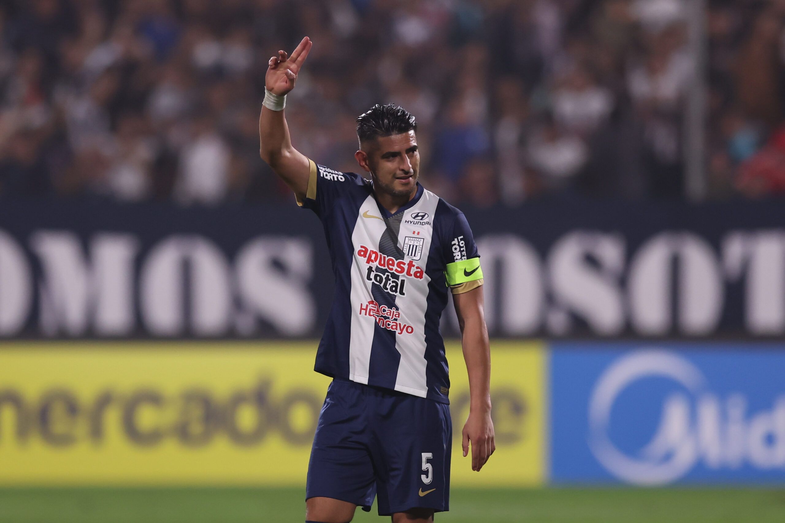 Tantas veces, Carlos