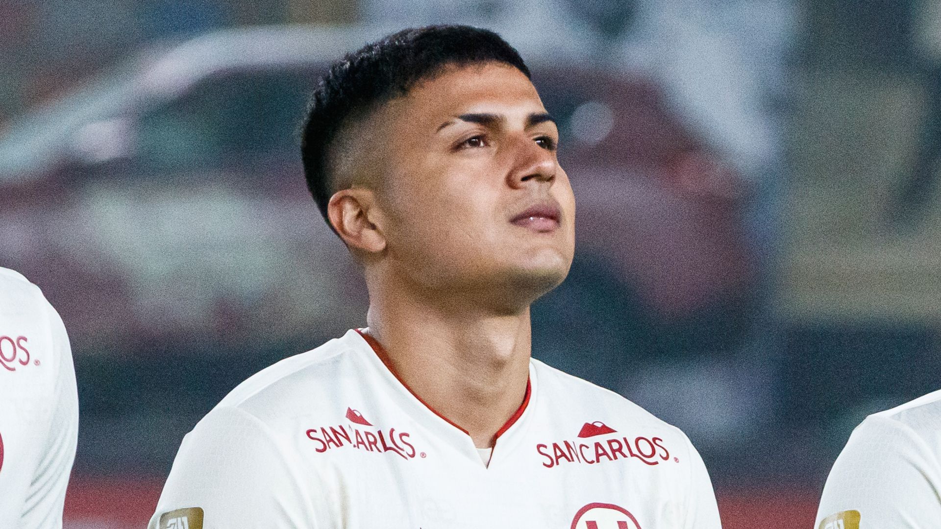 Universitario se consolida rumbo al tricampeonato tras golear 3-0 a Juan Pablo II