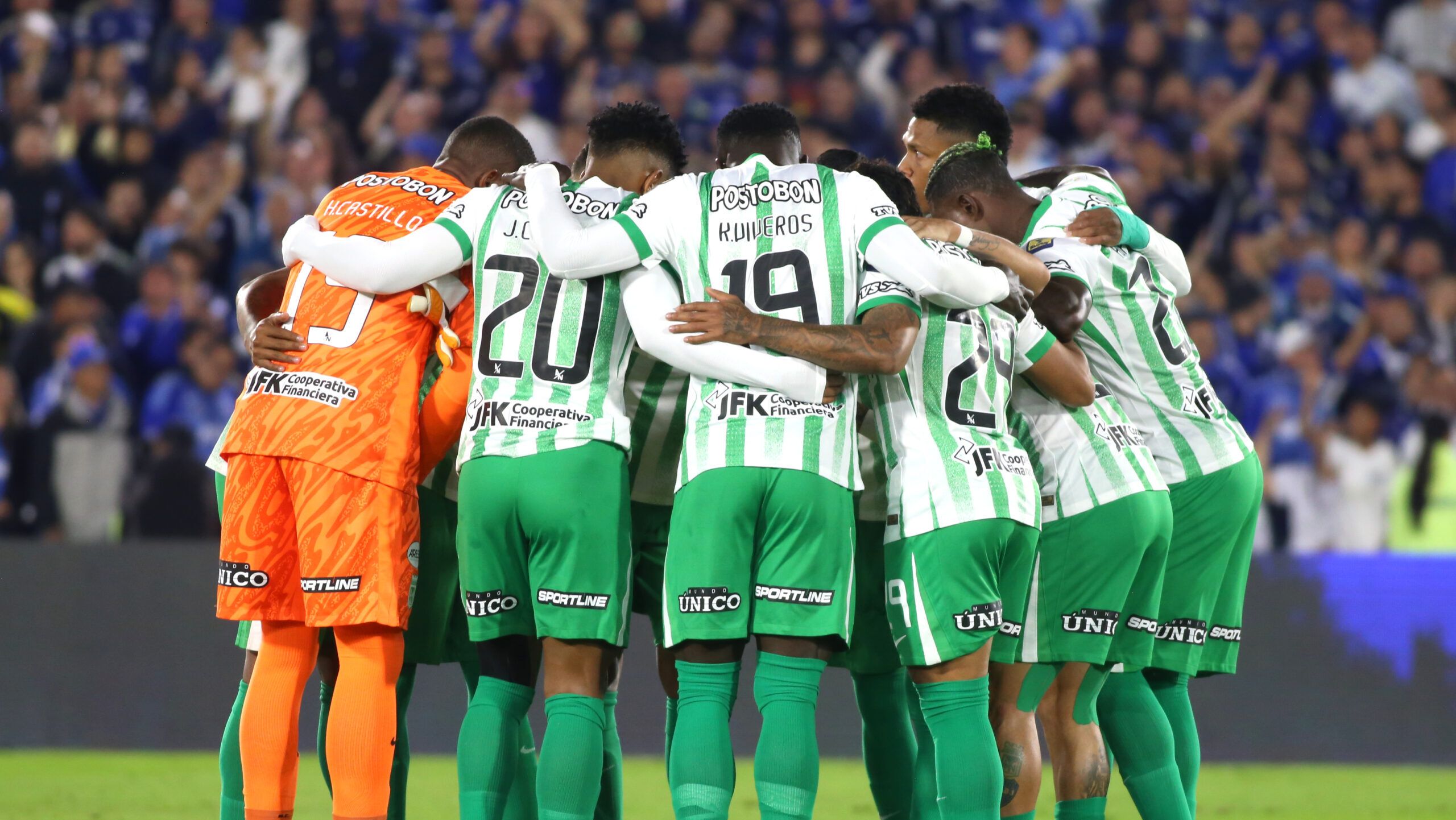 No está muerto quien pelea: Atlético Nacional remonta y vence 2-1 a Deportivo Cali en el Atanasio.