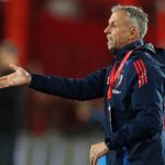 Gustavo Álvarez, el técnico sensación en Chile que ya suena para dirigir a La Roja