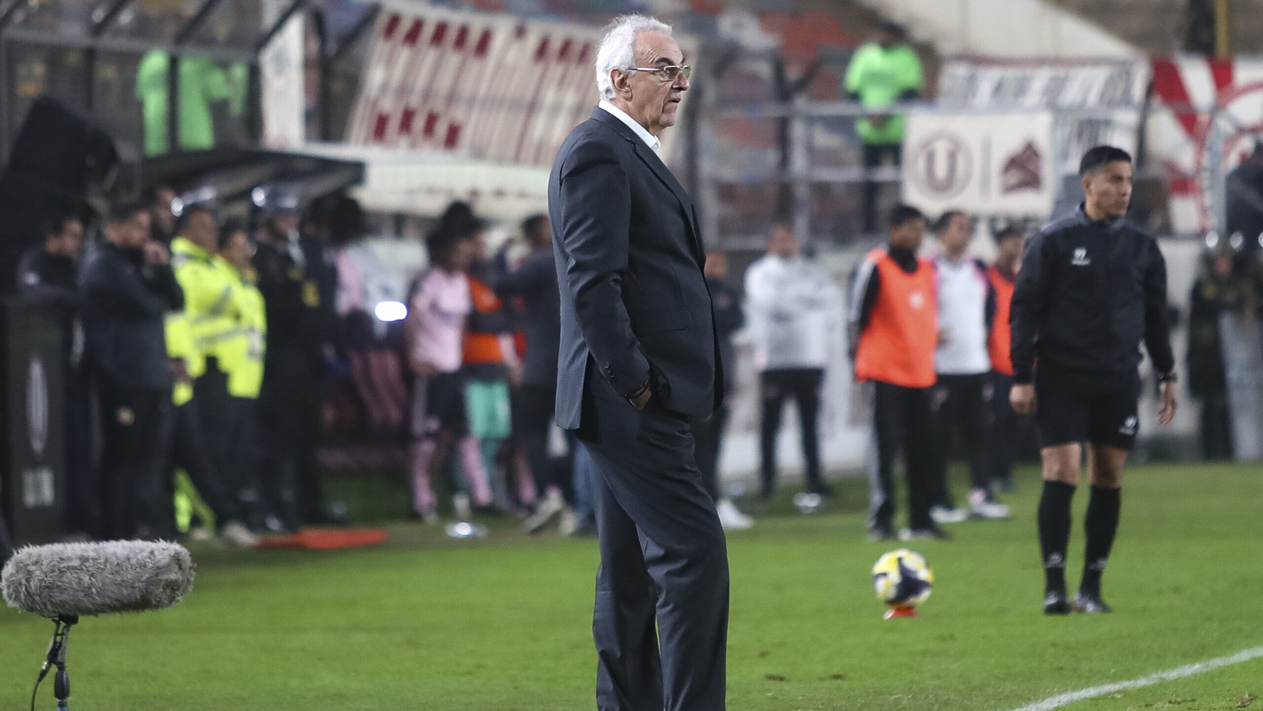 Universitario venció 2-0 a Alianza Atlético y sigue firme en la cima del Clausura