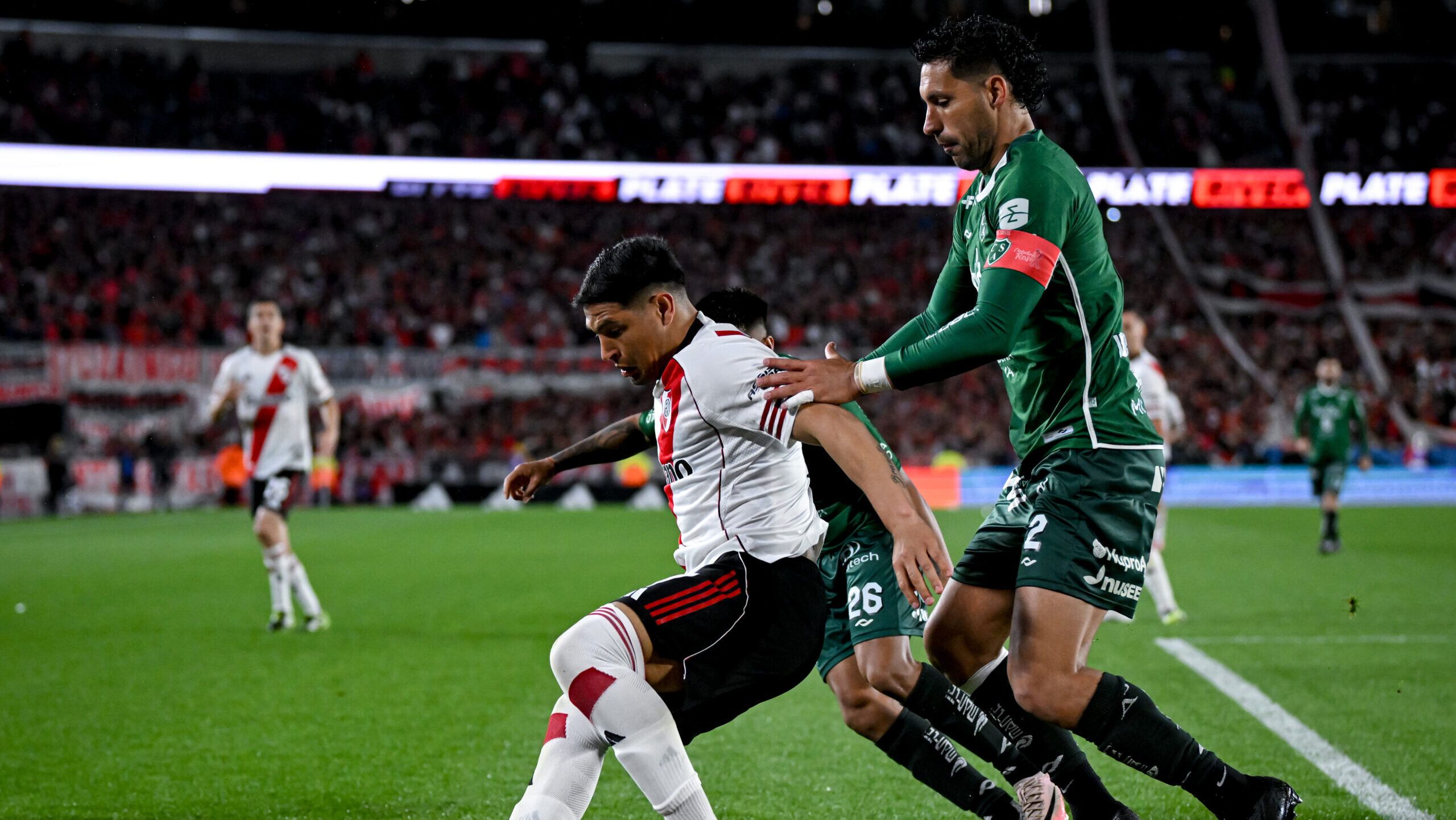 Waterloo se hizo costumbre: River suma su cuarta derrota consecutiva en el Clausura