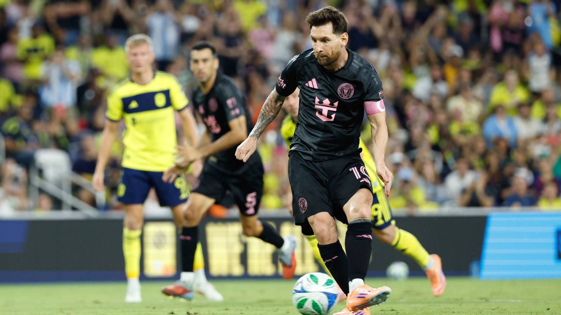 Nivel Dios: Messi brilló con un triplete en la goleada del Inter Miami.