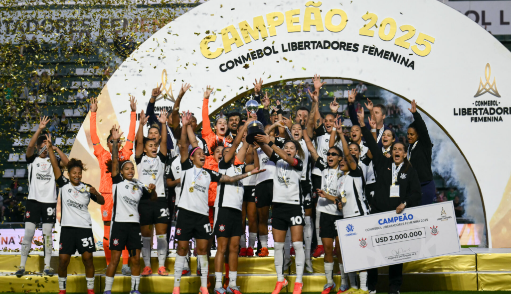 En la repetición está el gusto: Corinthians retiene la corona y se  proclama campeón de la Libertadores Femenina