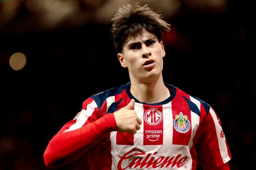 Jarabe Tapatío: Chivas golea al Atlas con triplete del "Hormiga"