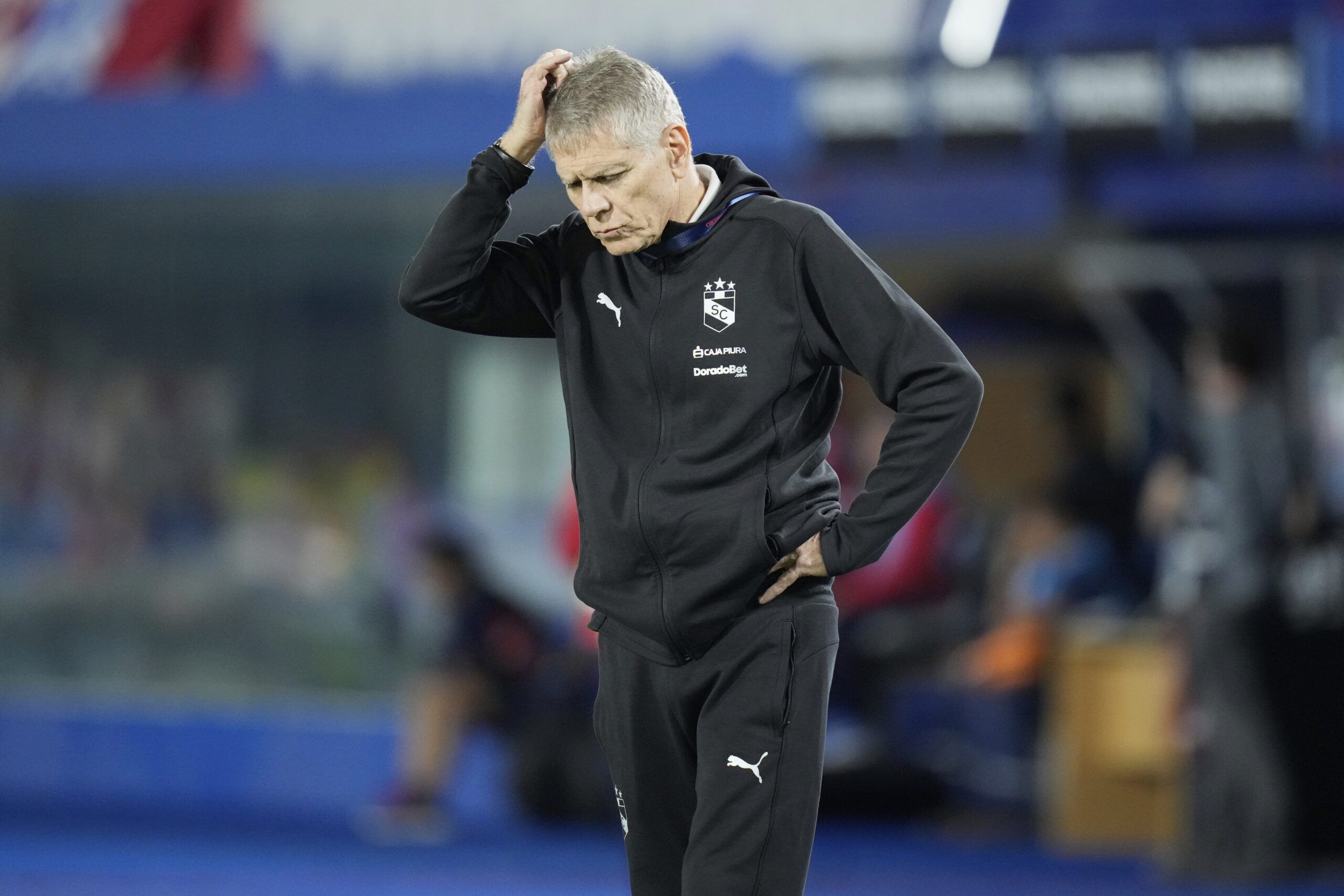 Cristal quiere salvar el año, Comerciantes seguir siendo la sorpresa