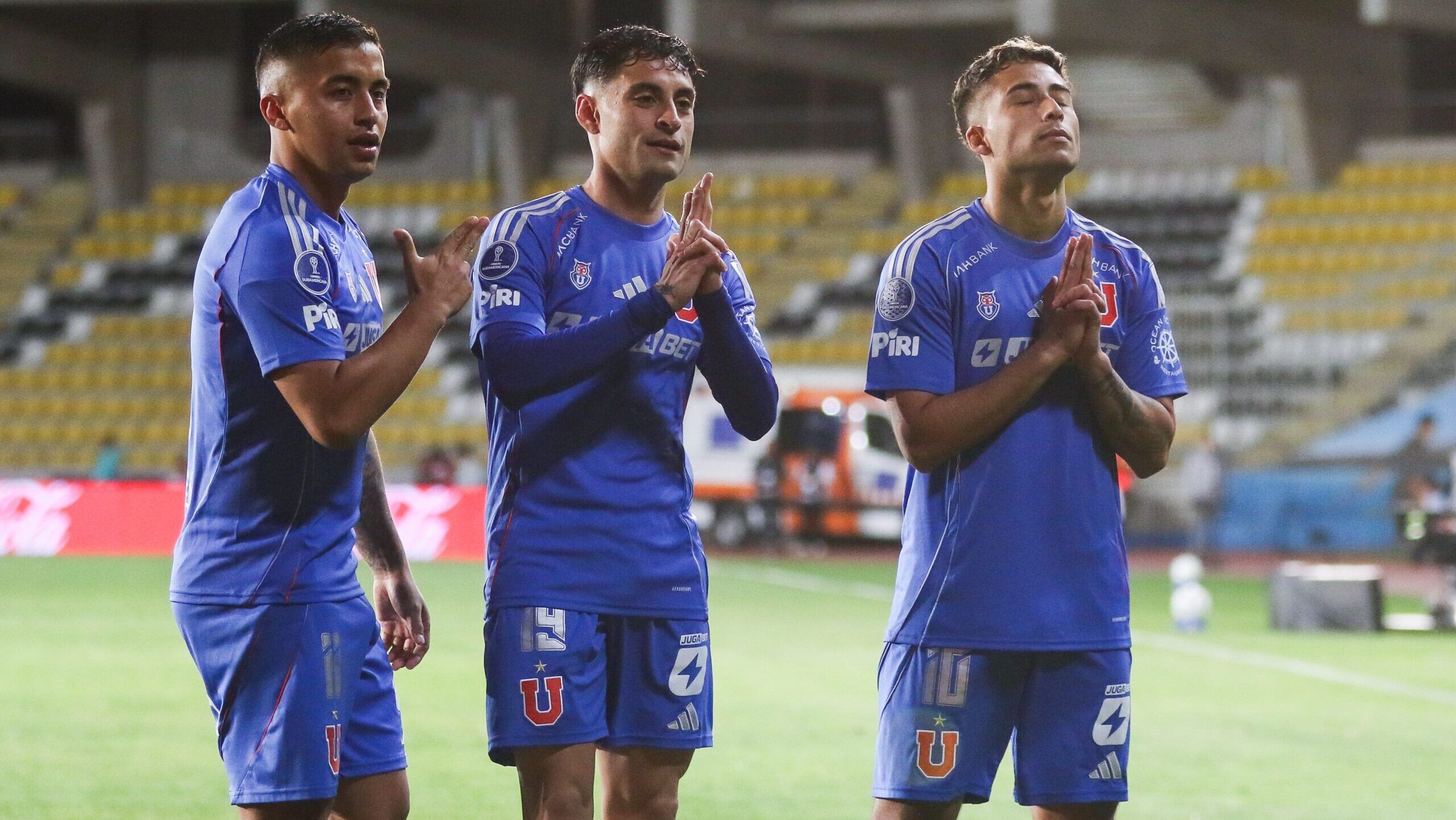 El Calvario Azul: La U de Chile y su Desventaja en la Sudamericana