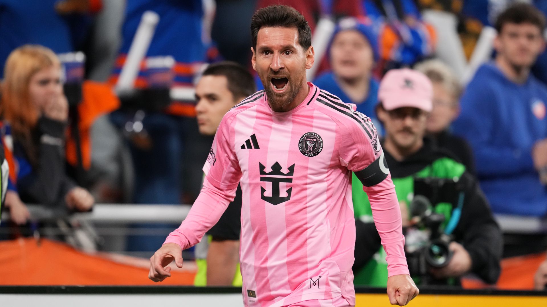 Con un Messi imparable, el Inter Miami aplasta 4-0 a Cincinnati y avanza a su primera final de Conferencia