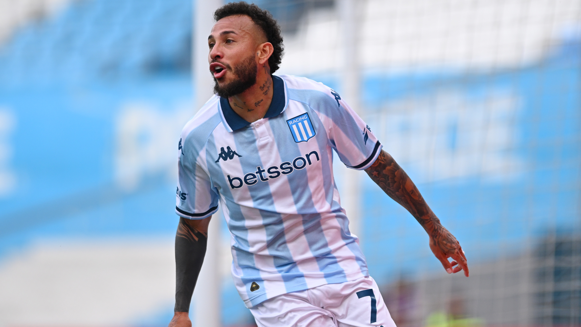 Triunfo clave en Avellaneda: Racing se impone 1-0 y se consolida en zona de clasificación