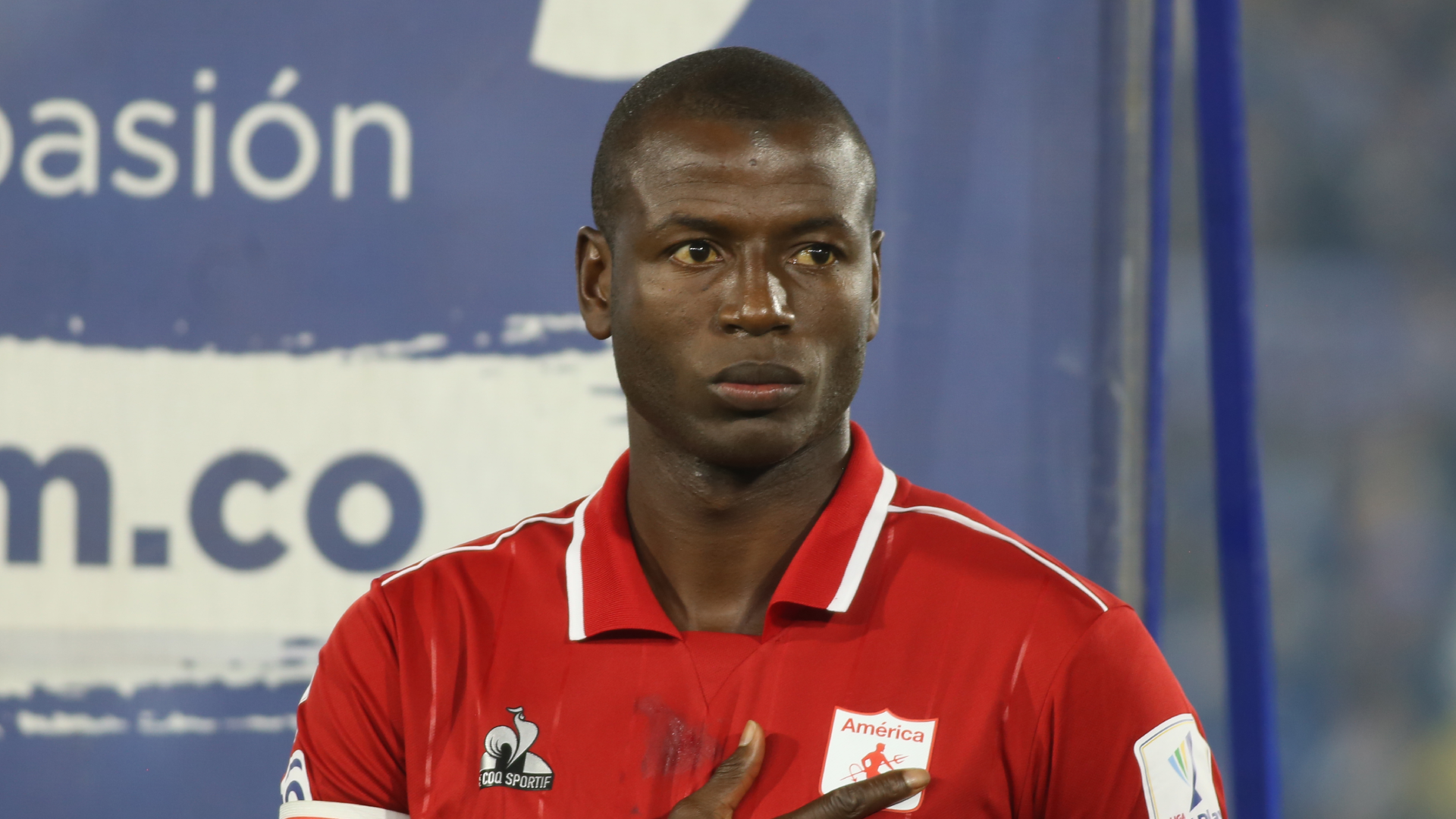 Adrián Ramos acerca a América de Cali al liderato y sigue ampliando su leyenda goleadora