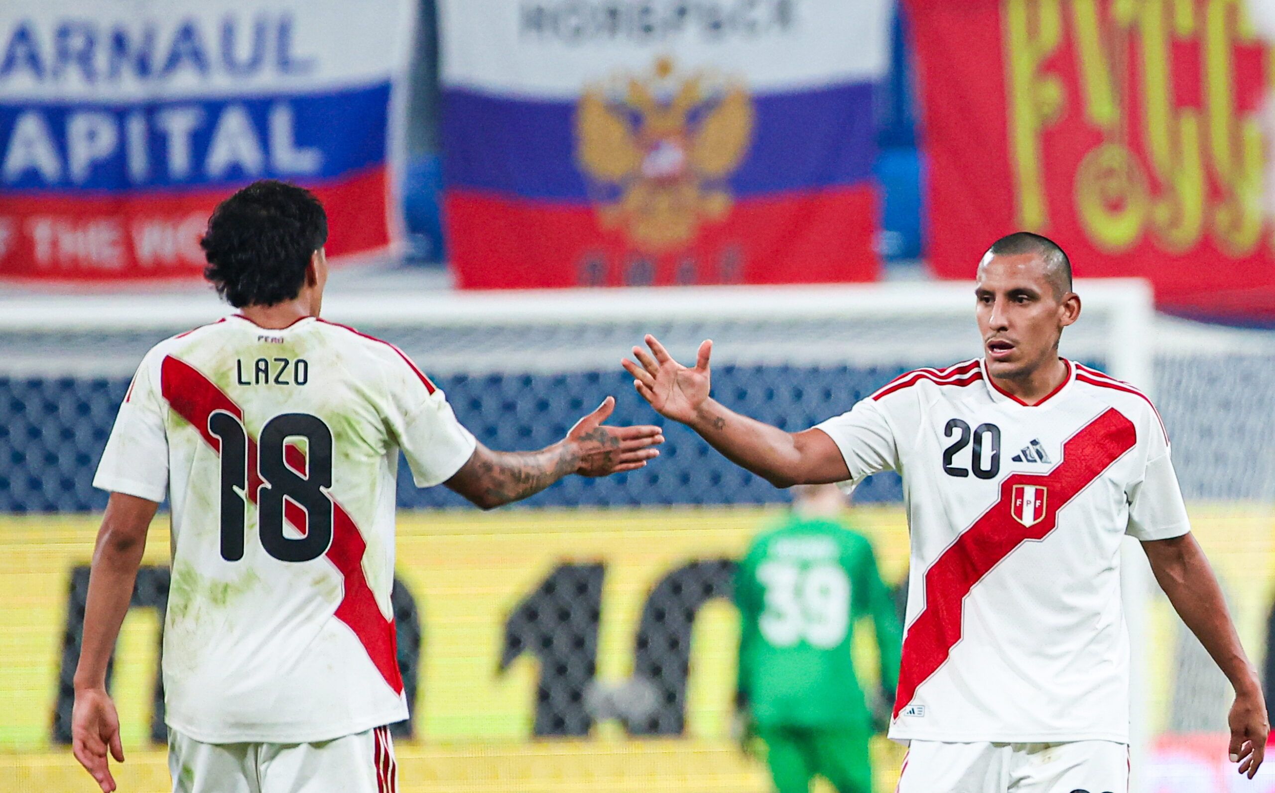 El gol que rompió el silencio: Valera volvió a gritar con la Blanquirroja y selló el empate en Rusia