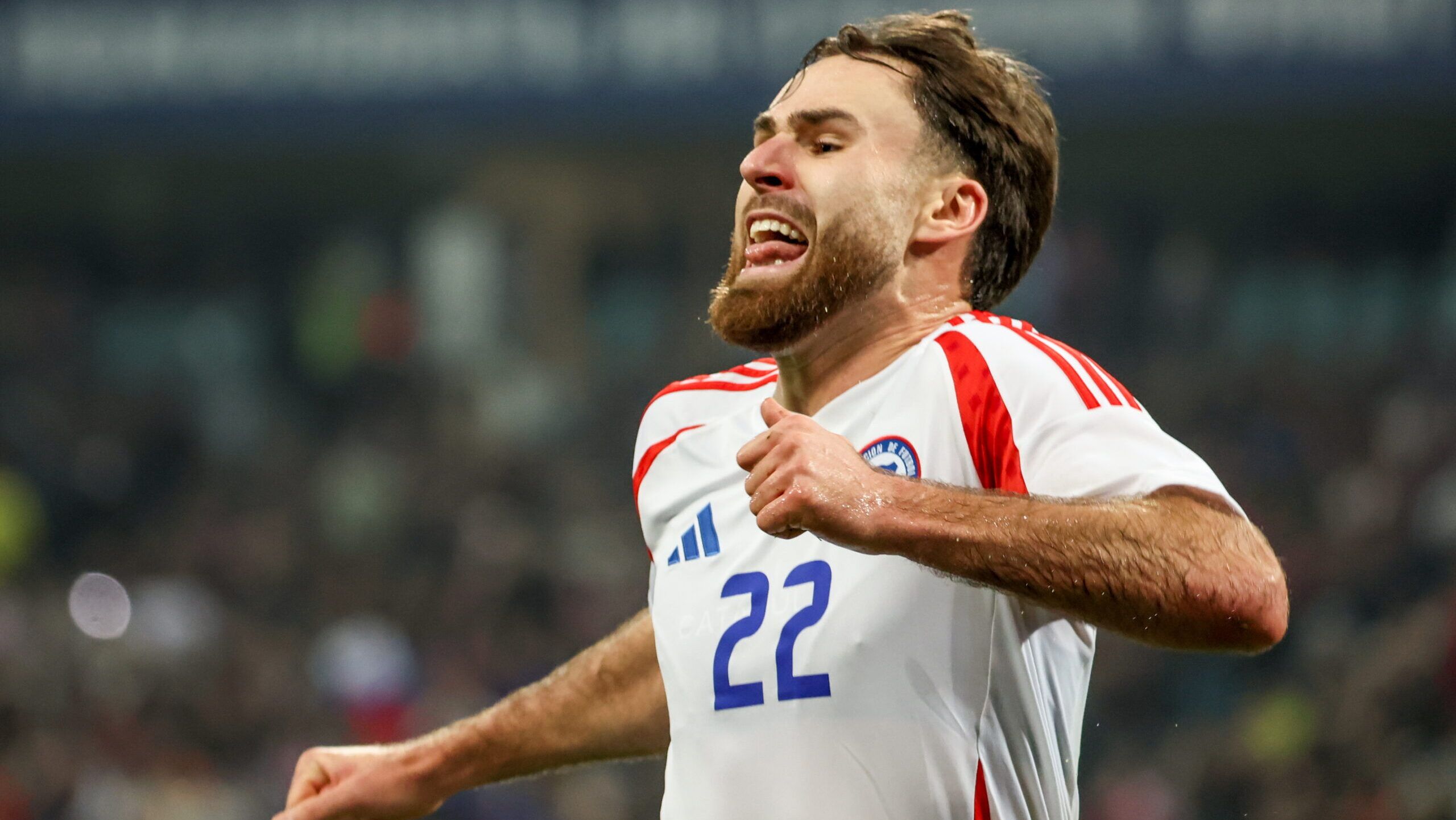 ¡CONTUNDENCIA! Solo dos tiros al arco le bastaron a Chile para vencer a Rusia