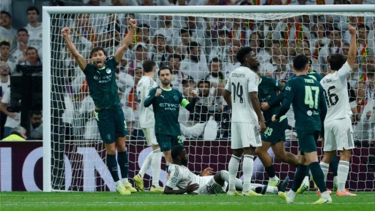 El desorden del Madrid. | Fuente: EFE | Fotógrafo: Juanjo Martín